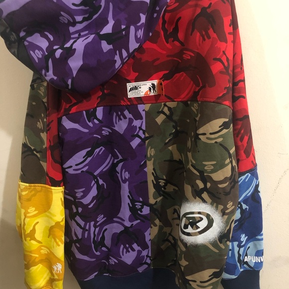 AApe by A Bathing Ae colour-block camouflage print hoodie. - Picture 4 of 5
